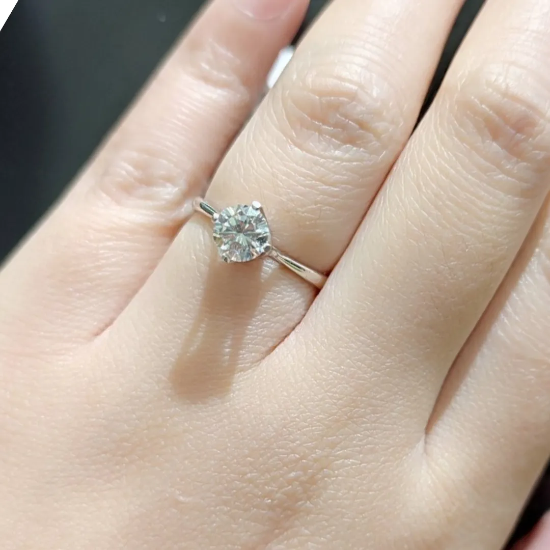 .65ct Solitaire Diamond Engagement Ring 18K White Gold