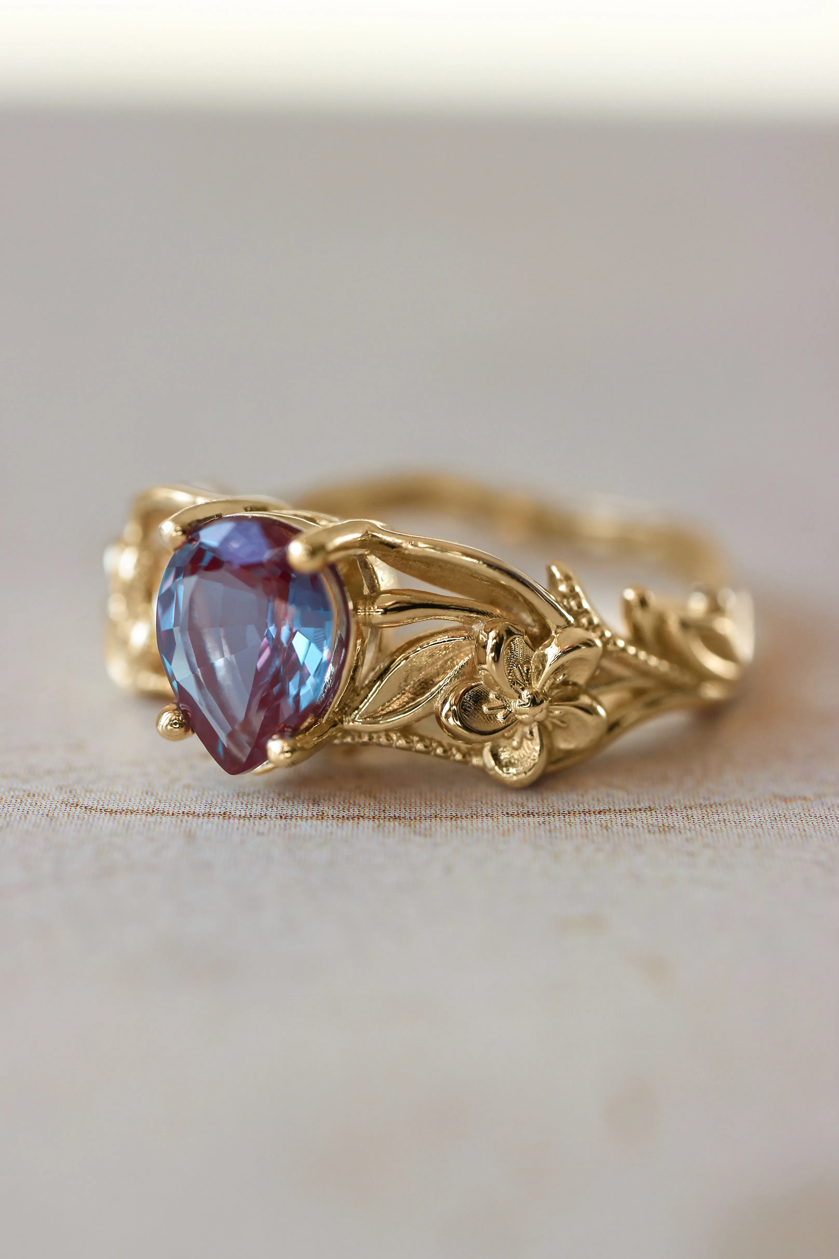 Alexandrite engagement ring, art nouveau ring / Eloise