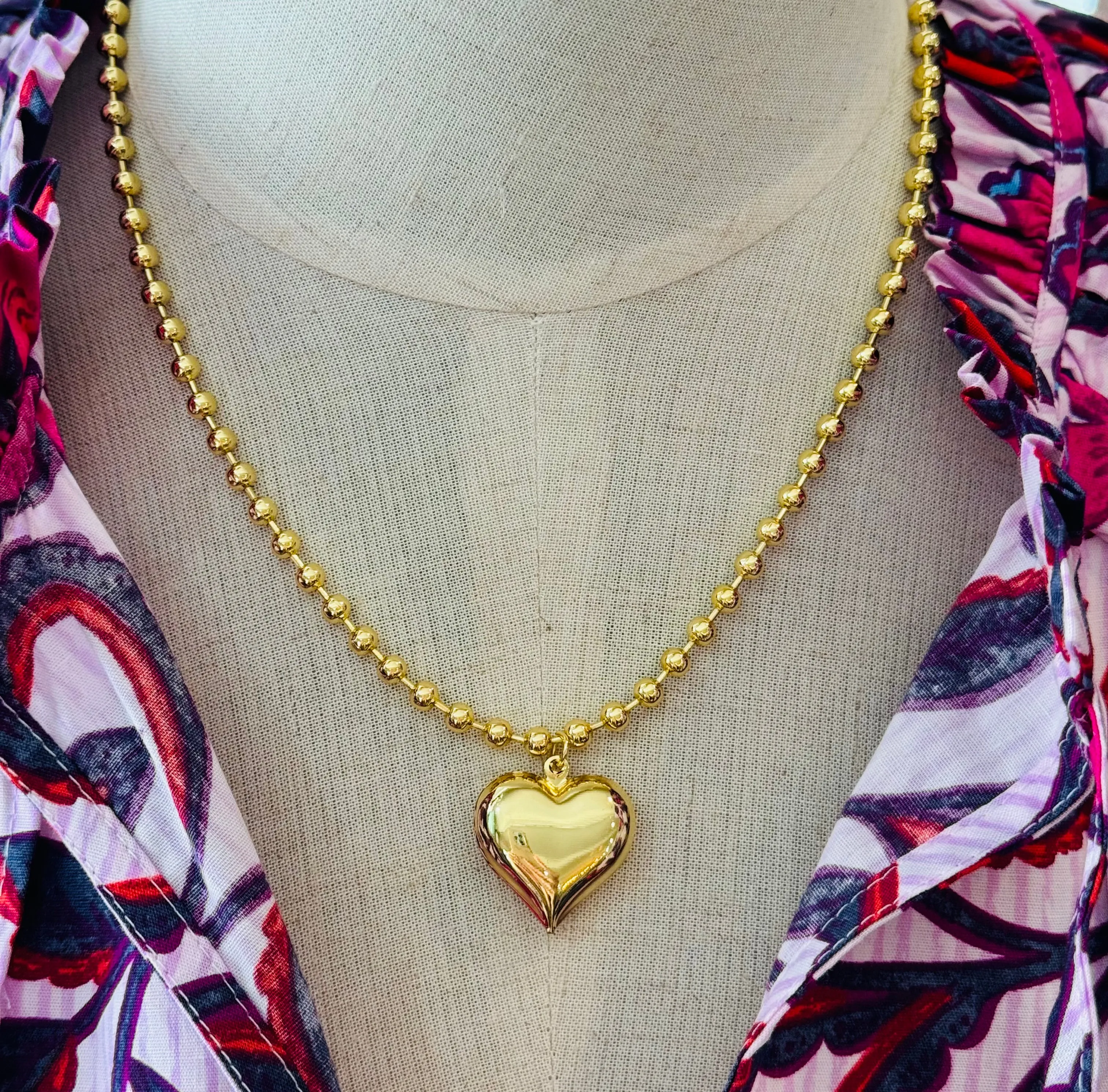 BUBBLE HEART BEADED NECKLACE