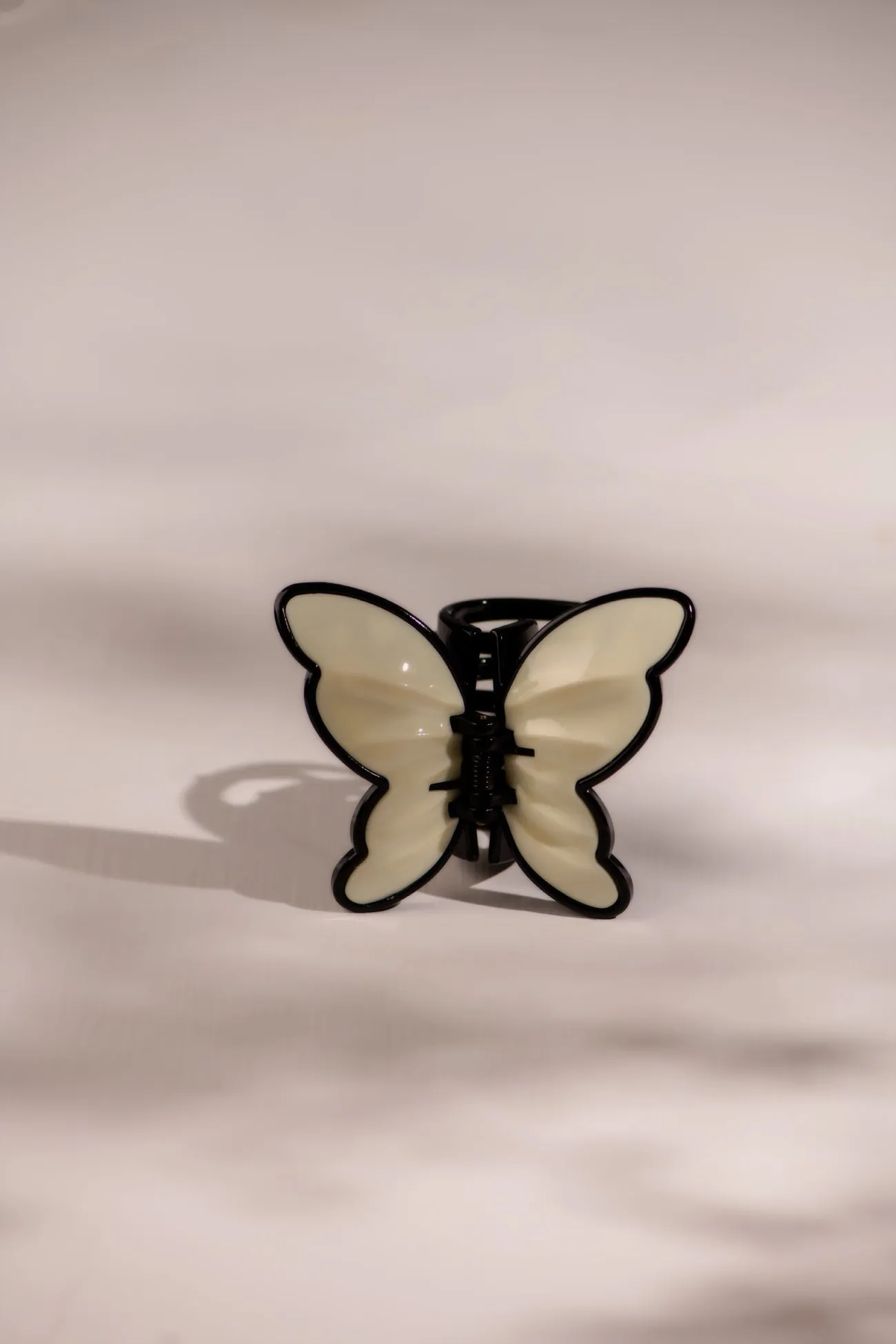 BUTTERFLY HAIRCLIP