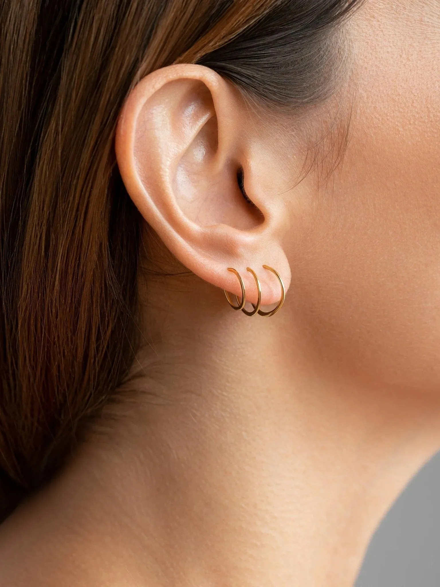 Mia Gold Hoop Earrings