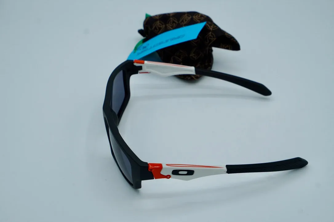 Oakley Jupiter Squared