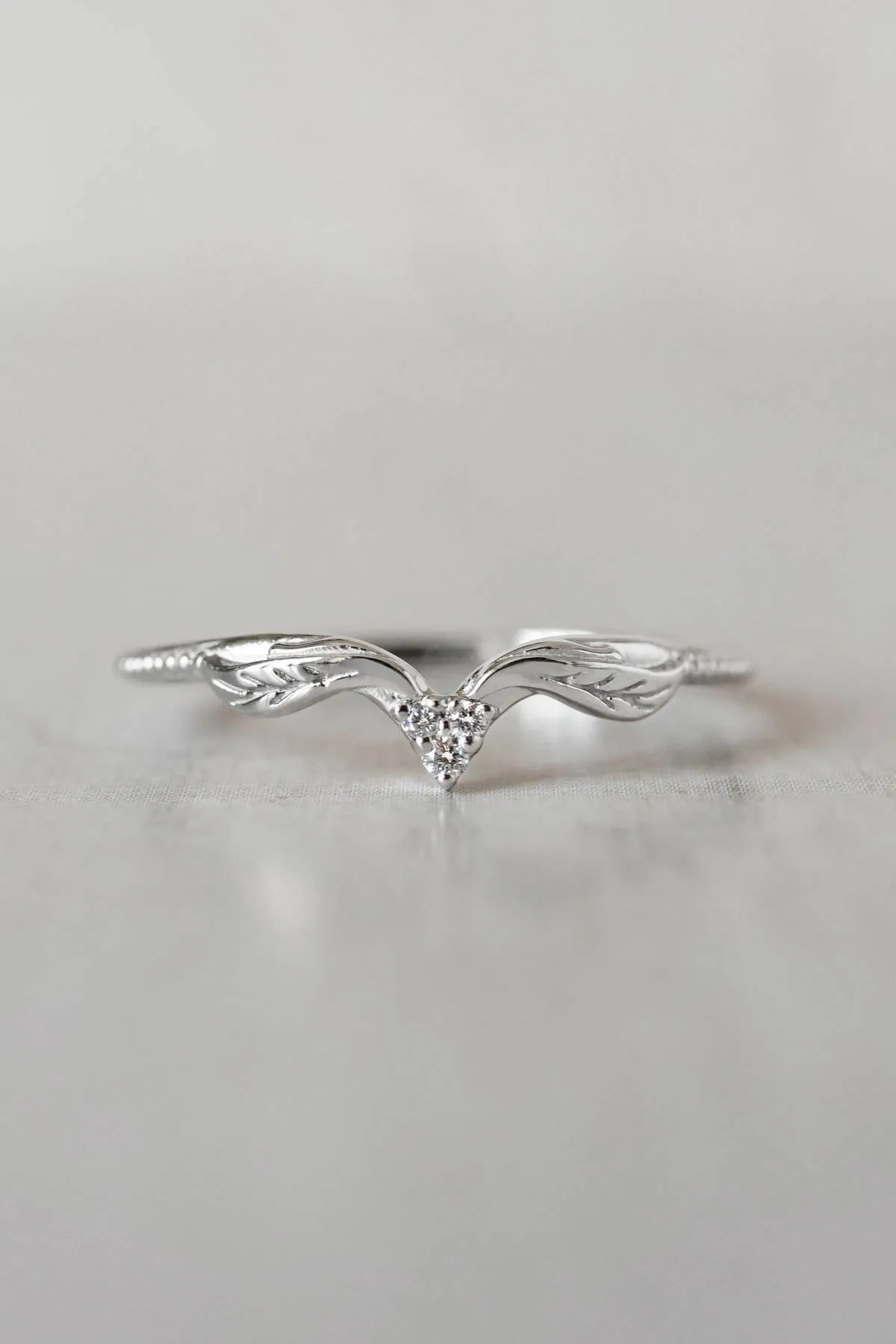 Unique bridal ring set with pear shaped moissanite / Swanlake